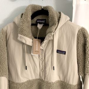 Patagonia Women’s Shelled Retro-X Pullover  (Regular Fit) Medium